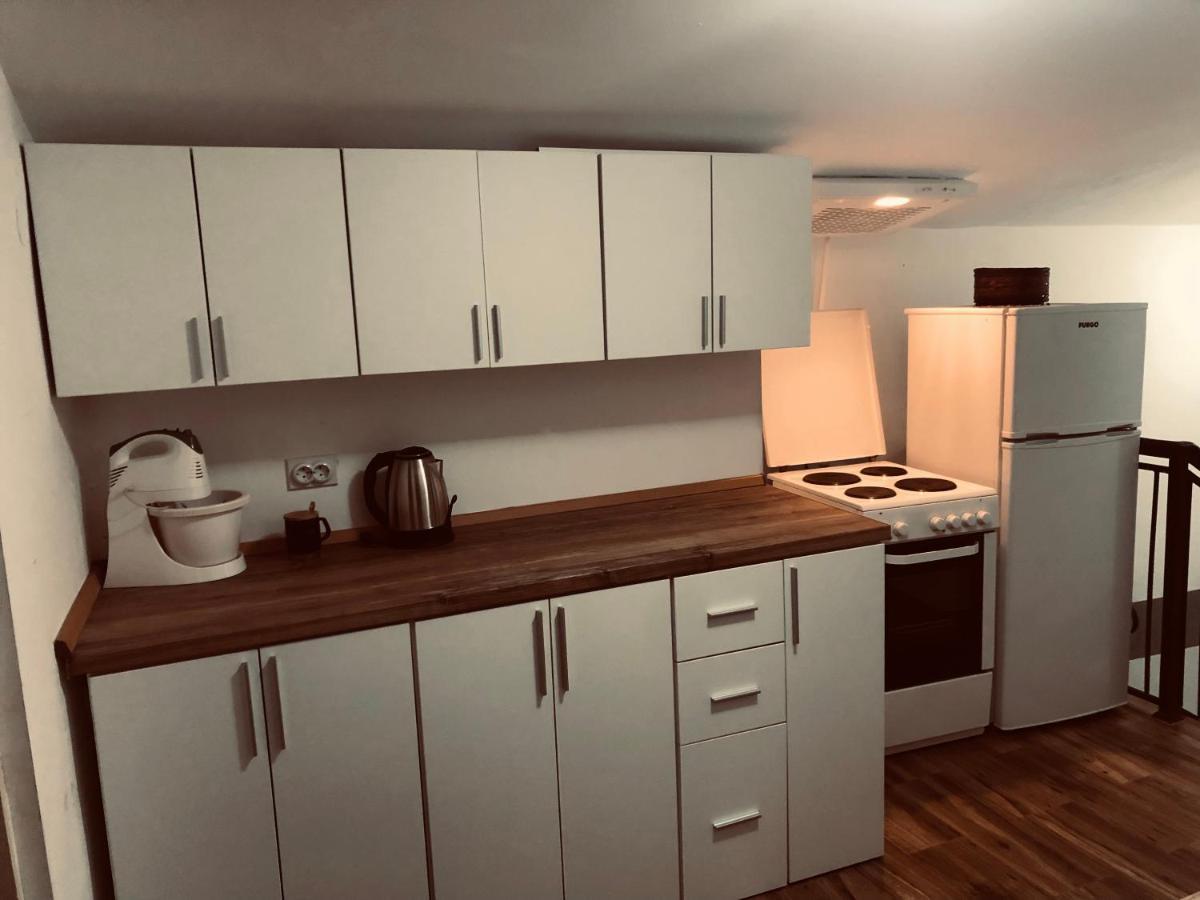 Apartmani Miljana بار المظهر الخارجي الصورة