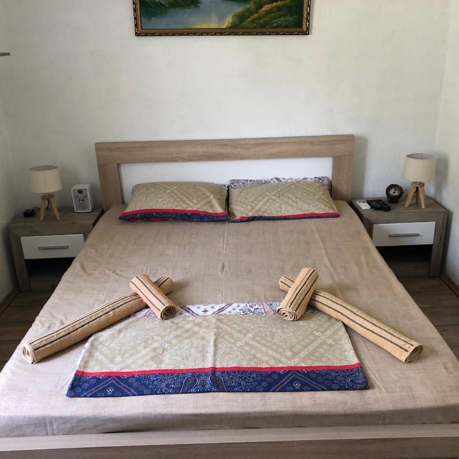 Apartmani Miljana بار المظهر الخارجي الصورة